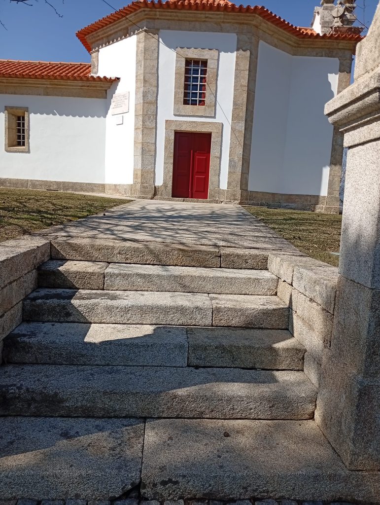 cuidado com os espaços públicos e património da freguesia